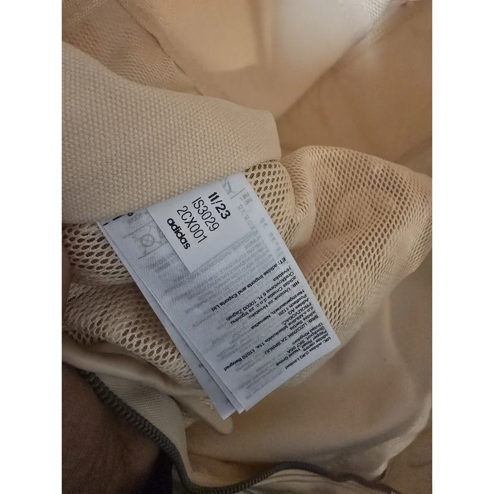 Adidas Beige Mesh‎ Logo Tote Bag Zip Closure Double Handles Lined Designer